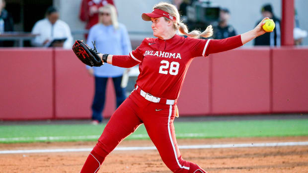 SB - Kelly Maxwell